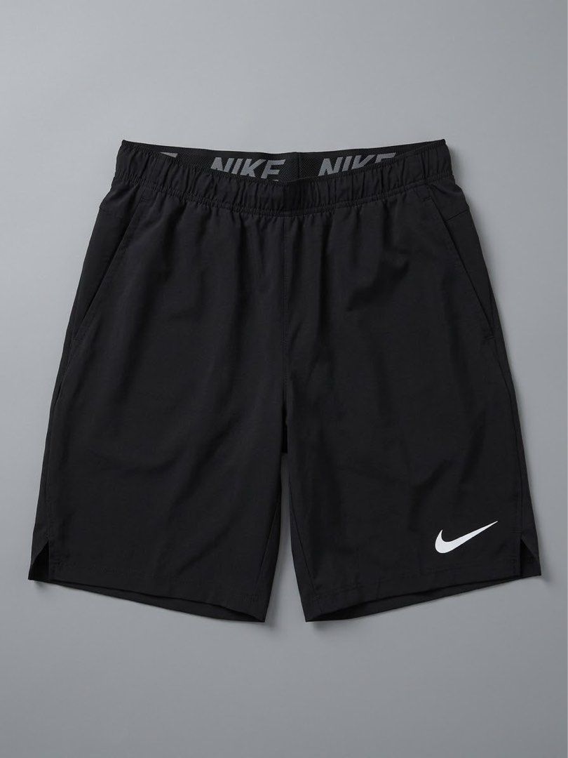 Nike drifit woven short (Category: Activewear) located in Manila. Submitted by brightcloud_25 (Listing ID 1470830083, Image 1). Description: Nike Drifit Woven short Size medium W/side pockets Fit 32 up to 34 Lenght 19 Excellent condition 550 + sf.