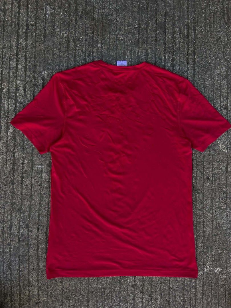 Nike Dry fit Big Logo (Category: Tshirts & Polo Shirts ) located in Lianga. Submitted by arwthrifts (Listing ID 1470841212, Image 2). Description: dimes: 27 length 20 Width .
