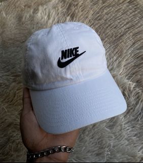 (Category: ) located in . Submitted by thriftedheatshub (Listing ID 1470858993, Image 1). Description: .