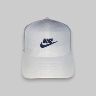 (Category: ) located in . Submitted by ejay.thrift.clothes (Listing ID 1470703526, Image 1). Description: .