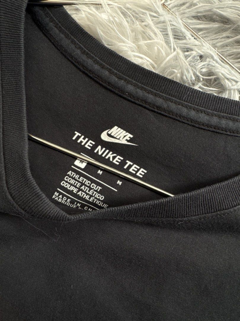 Nike JDI Tee (Category: Tshirts & Polo Shirts ) located in Taguig. Submitted by mrwickjohn67 (Listing ID 1470905670, Image 3). Description: Issue: none Size: (in inches) WXL: 19x26.5.
