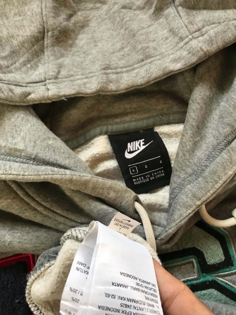 Nike (NSW) Hoodie 💥 (Category: Coats, Jackets and Outerwear) located in Batangas. Submitted by adoboqt (Listing ID 1470769165, Image 2). Description: .