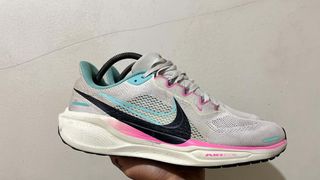(Category: ) located in . Submitted by dailyshoeepatosh (Listing ID 1470885826, Image 1). Description: .