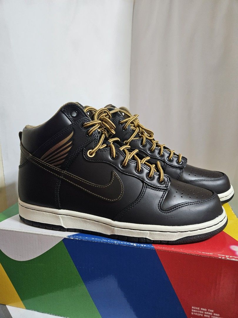 Nike SB Dunk High "Pawnshop" (Category: Sneakers) located in Manila. Submitted by gcv237. (Listing ID 1470884217, Image 2). Description: Nike SB Dunk High "Pawnshop" FJO445-001 ✅💯 Original Original Box w/ 2 Extra Lace and Wrapper ➕ Price: 4,500 (negotiable) Size: US - 10 / EUR - 44 Condition: 9.5/10 As good as new MOD: Lalamove or Grab | Meetup MOP: Gcash or Cash PM for more inquiries Can send more pictures 🖼️ Online almost everyday, will try t