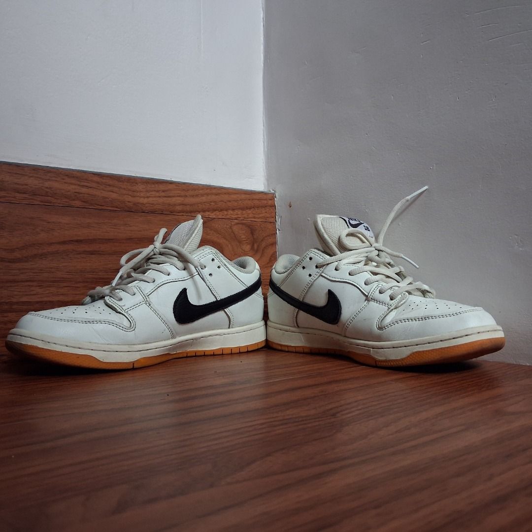 Nike SB Dunk Low White Black Gum (Category: Sneakers) located in Quezon City. Submitted by 357oclock (Listing ID 1470797442, Image 3). Description: Welcome to 357 O'clock, we sell sportswear & streetwear garments to satisfy your lifestyle needs. 🚚 Ships within 24 hours nationwide and international 💯 100% Objective item condition disclosure 👌 Excellent customer service 🐈 Cat friendly.