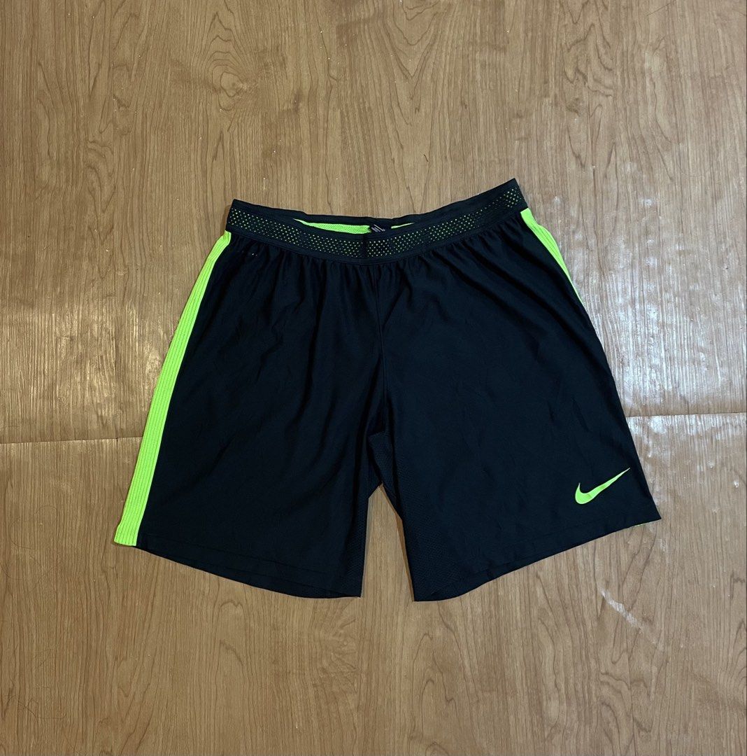 Nike Strike AeroSwift Soccer Training Shorts (Category: Activewear) located in Bacolod City. Submitted by maxpeynthrift (Listing ID 1470875068, Image 2). Description: Size XL W 30 to 38 L 17 Inseam 7.5 Hem 12 Good condition Minimal issue last picture Actual dimes 8th and 9th picture.