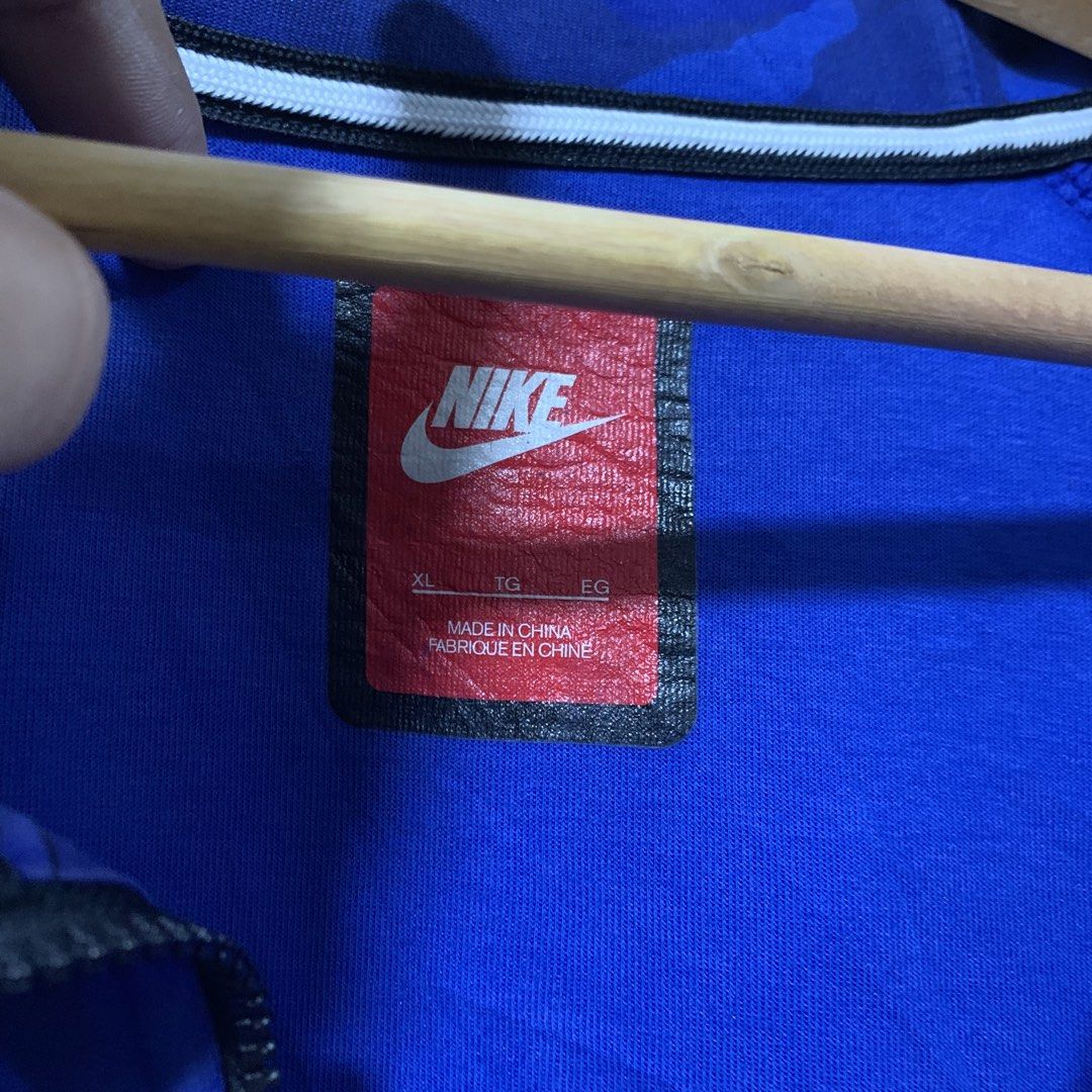 Nike techfleece blue camo (Category: Hoodies) located in Cavite. Submitted by yobubsss (Listing ID 1470918018, Image 3). Description: Size XL 23w 27L 29back Good condition No issue.
