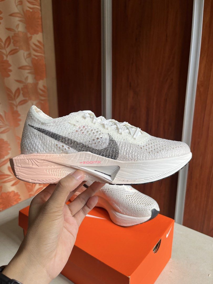 Nike Vaporfly 3 Womens (Category: Sneakers) located in Manila. Submitted by somebanothings2.0 (Listing ID 1470877163, Image 3). Description: Nike ZoomX Vaporfly Next% 3 Womens Road Racing / Running Shoes - new and unused - original and with box Size: 6USL 4.5USM 3.5UK 7USL 5.5USM 4.5UK 7.5USL 6USM 5UK Loc: Welcome Rotonda, Quezon City.