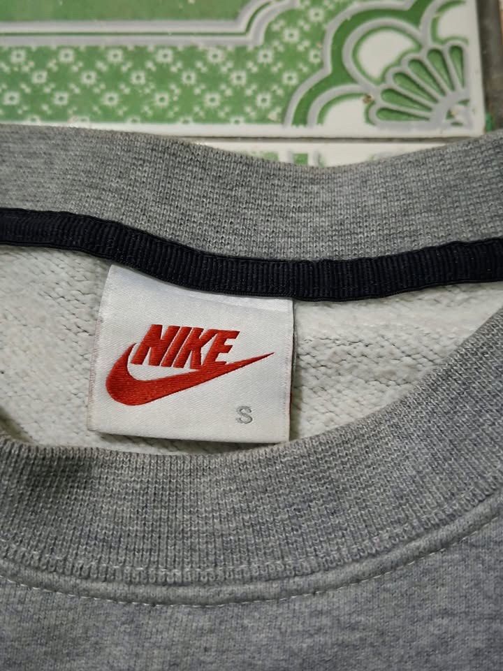 Nike x Stussy Sweater (Category: Coats, Jackets and Outerwear) located in Bulacan. Submitted by bleue.finds (Listing ID 1470883134, Image 3). Description: Nike x Stussy Sweater 22.5 - width 26 - length - stain on sleeve removable - good condition - no other issues .