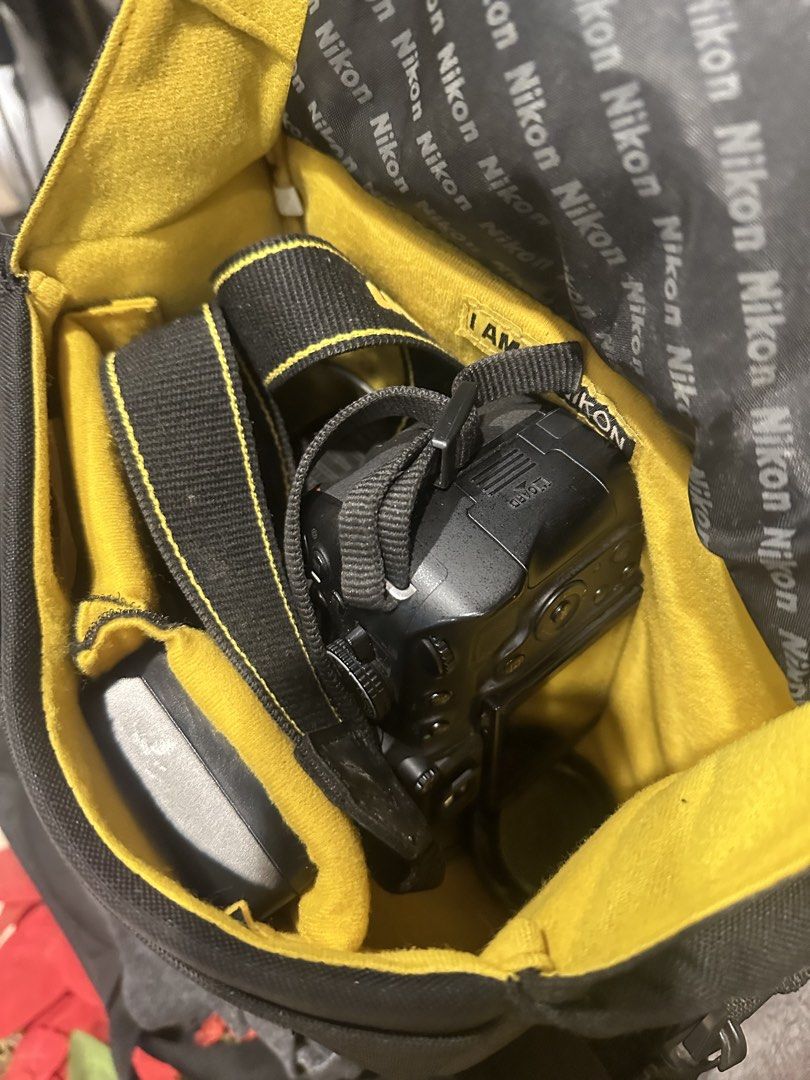 Nikon D5100 Camera with Bag (Category: Cameras) located in Manila. Submitted by isavibes (Listing ID 1470897946, Image 3). Description: Selling my partner's preloved Nikon Camera for Sale but well maintained Complete with bag PM for more info 📍 Marikina City / Valenzuela / Nueva Ecija.