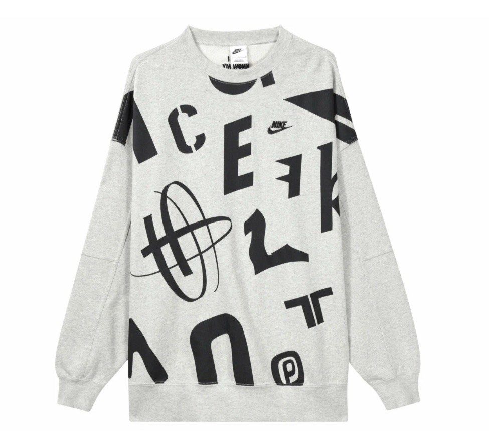 N*ke sportswear crewneck (Category: Coats, Jackets and Outerwear) located in Manila. Submitted by paulovenegaskalakal2020 (Listing ID 1470768062, Image 2). Description: For sale! Kalakal. N*ke sportswear crewneck UNISEX Small on tag Large to XLarge fits 26 width x 28 length inches Sleeves- 19 inches Minimal yellow stain Good as new MINE 1,480 +sf.