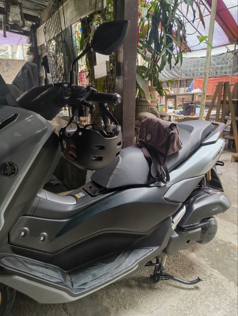NMAX V3 Tech max 2026 (Category: Motorbikes for Sale) located in Pasig City. Submitted by abzdk (Listing ID 1470870401, Image 2). Description: NMAX V3 Tech max 2026 Color: Ceramic Gray 3 weeks old LTO registered with plate number 27 km odo all stock.