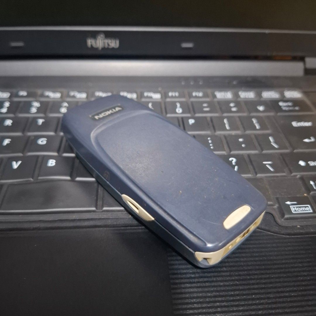 Nokia 3310 (Category: Early Generation Mobile Phones) located in Panabo. Submitted by artcytracy (Listing ID 1470836297, Image 3). Description: Nokia 3310 Working ✅️ .