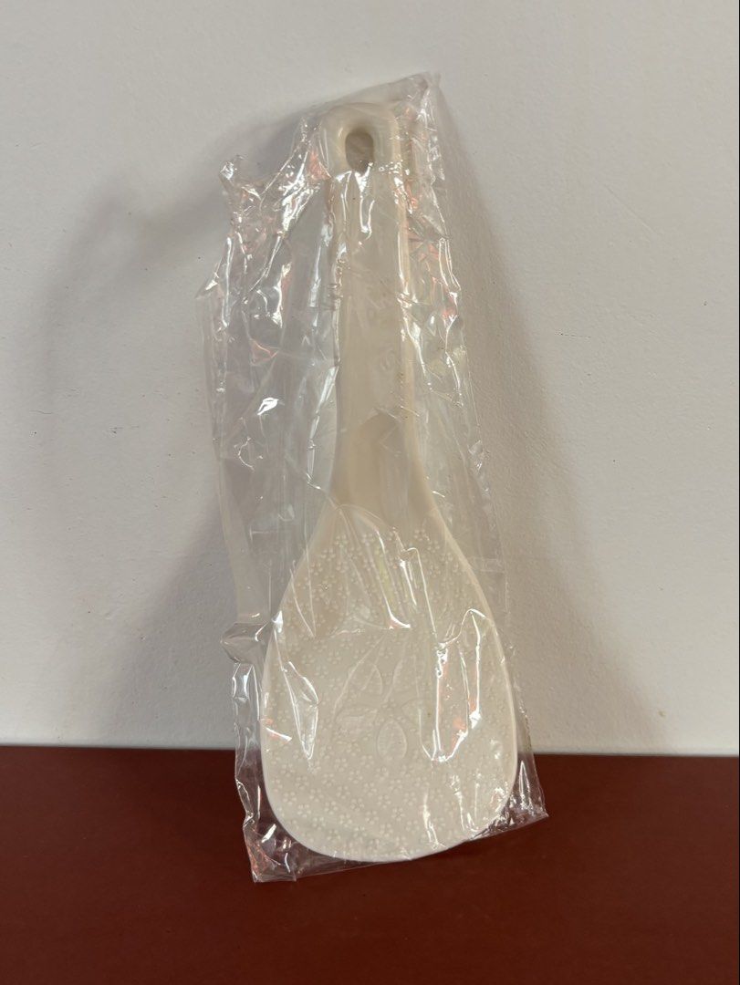 Non-stick Rice Paddle (Category: Other Kitchenware & Tableware) located in Cavite. Submitted by nanangonlineshop (Listing ID 1470780363, Image 2). Description: 📌 Non-stick Rice Paddle 🏷️ P25 ⚠️ POLICY: ❌ NO COD ✅ AS IS, WHERE IS ✅ FIRST PAY BASIS ✅ MINE NOW, PAY NOW ✅ 3-DAYS HOLD ONLY. UNPAID RESERVATIONS ARE VOIDED. 📍 Location: Cavite 👉 WE SHIP NATIONWIDE (LUZON, VISAYAS & MINDANAO) ✅ MOP: Bank Transfer (BPI) & GCash ✅ Shipping Courier: J&T 