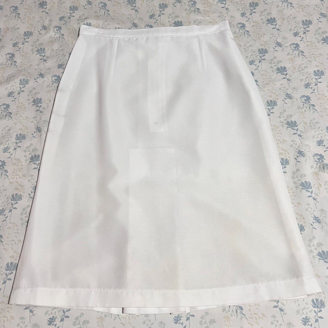Nursing Lecture Uniform Skirt | 4 pcs Available (Category: Skirts) located in Imus. Submitted by cole777 (Listing ID 1470851149, Image 1). Description: Nursing lecture uniform skirt • Good condition • Fits Small to Medium • 4 pcs Available • ₱300 each.