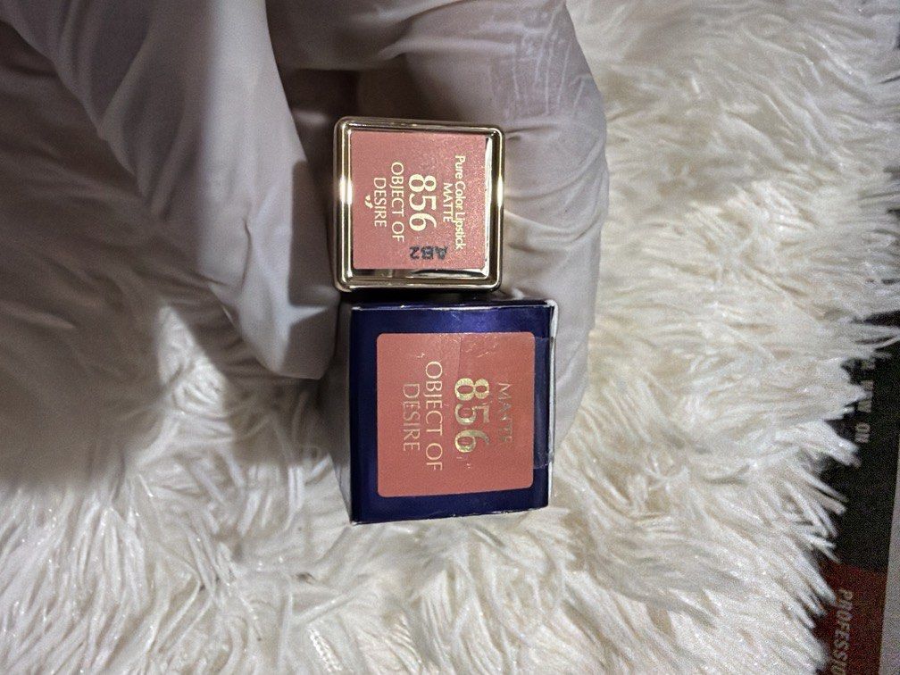 OBJECT OF DESIRE MATTE LIPSTICK (Category: Makeup) located in Pugo. Submitted by caztraine (Listing ID 1470817982, Image 2). Description: .