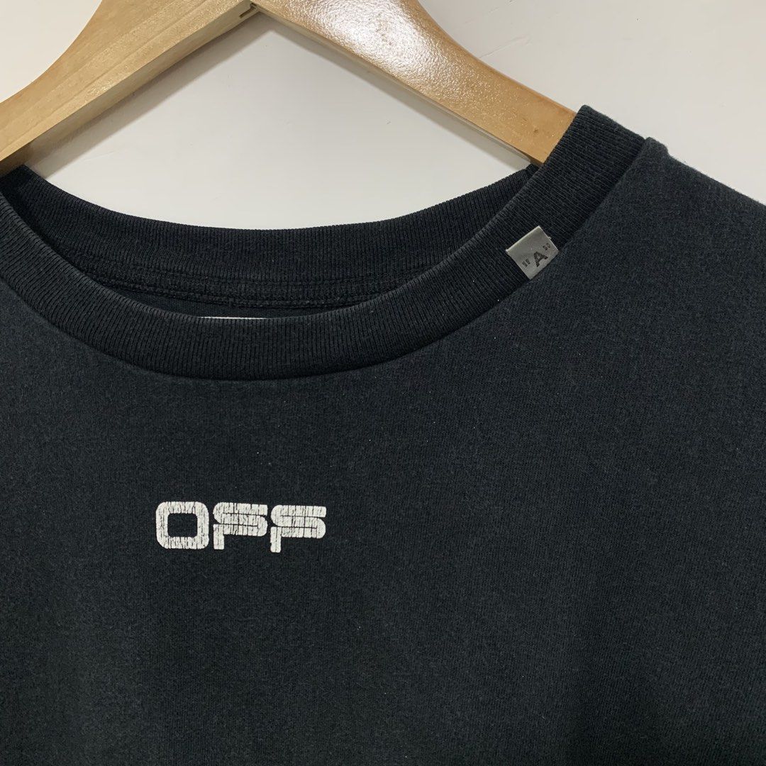 Off white (Category: Tshirts & Polo Shirts ) located in Cavite. Submitted by yobubsss (Listing ID 1470897856, Image 3). Description: Size Small 24w 30L Good condition Issue hairline sa front print sa likod walang basag.