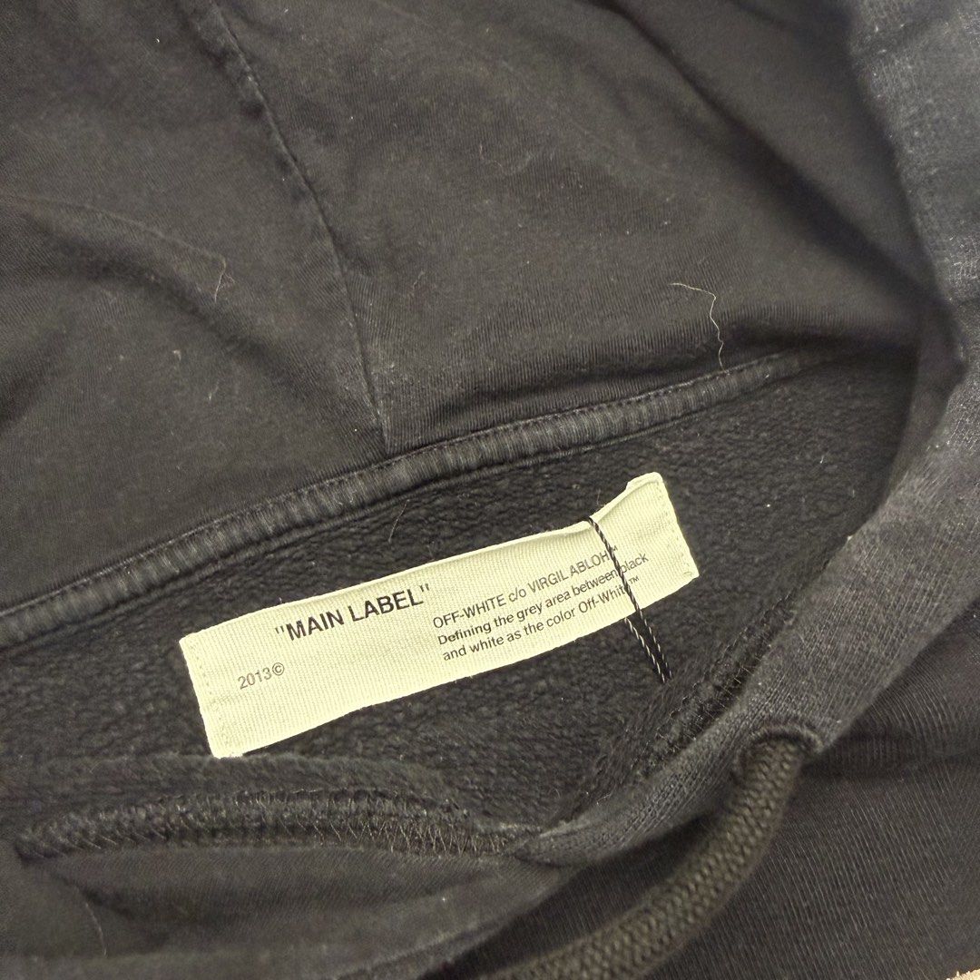 Offwhite Hoodie (Category: Coats, Jackets and Outerwear) located in Quezon City. Submitted by beastmnl (Listing ID 1470846864, Image 3). Description: Dimension 22 width 28.5 length .