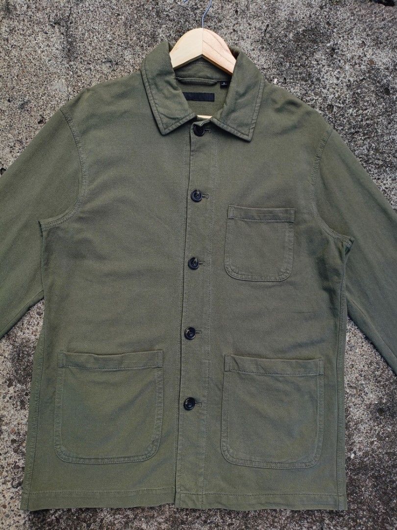 Olive green utility chore jacket size M (Category: Coats, Jackets and Outerwear) located in General Santos City (Dadiangas). Submitted by jay-fits (Listing ID 1470755732, Image 3). Description: Uniqlo Washed Jersey Work Jacket Uniqlo Washed Jersey Work Jacket Medium on tag 20.5x29 Army Green Color Rate 9/10, 🔥 Excellent Condition, No Issue Location Davao City Mine 590+Sf .
