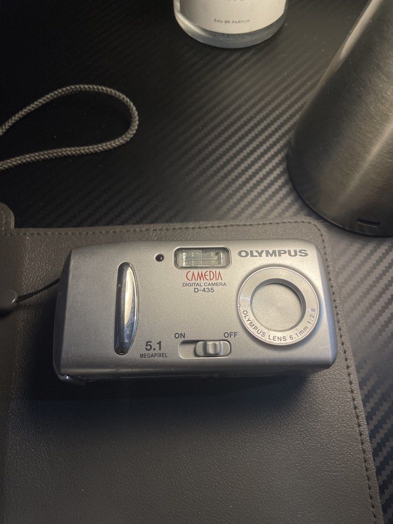 OLYMPUS CAMEDIA D-435 (Category: Cameras) located in Manila. Submitted by victoriafy (Listing ID 1470873665, Image 1). Description: -FULLY FUNCTIONAL -NO FUNCTIONAL ISSUE -MINOR ISSUE: HAS A SMALL BLACK CIRCLE SPOT ON SCREEN (CHECK SLIDE 2 & 3) -PRICED ACCORDINGLY -SAMPLE PHOTOS POSTED (LAST 4 SLIDES).