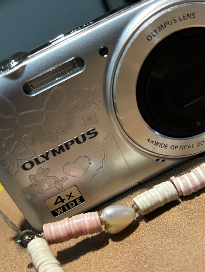 Olympus vg-150 (Category: Cameras) located in Manila. Submitted by hoshii_67 (Listing ID 1470821133, Image 3). Description: Good condition no major issues only minor scratches (doesn't affect output) 3500 nego if sure buyer inclusions: 1 soft case 1 hard case 1 lanyard 1 battery 1 memory 32 gb 1 universal charger taguig location 📍.