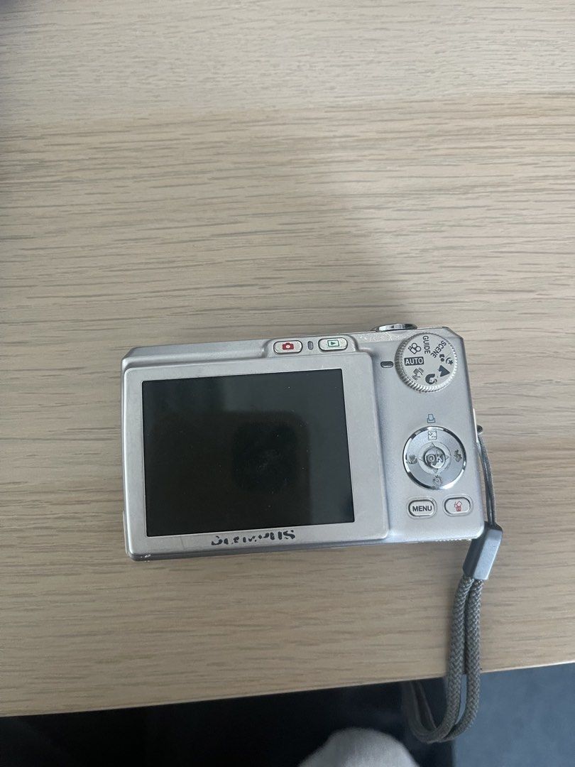 Olympus X-785 7.1 Megapixel Digital Camera (Category: Cameras) located in Manila. Submitted by kimroraro (Listing ID 1470747499, Image 2). Description: - Model: Olympus X-785 Compact Digital Camera (Silver) - Body Cosmetics: 8/10 (used this for 4 years) - Fully Functional and taken care of - Issues: glitching a bit but all the buttons and menu are working - dm for pics No return, please manage your expectations, payment first.