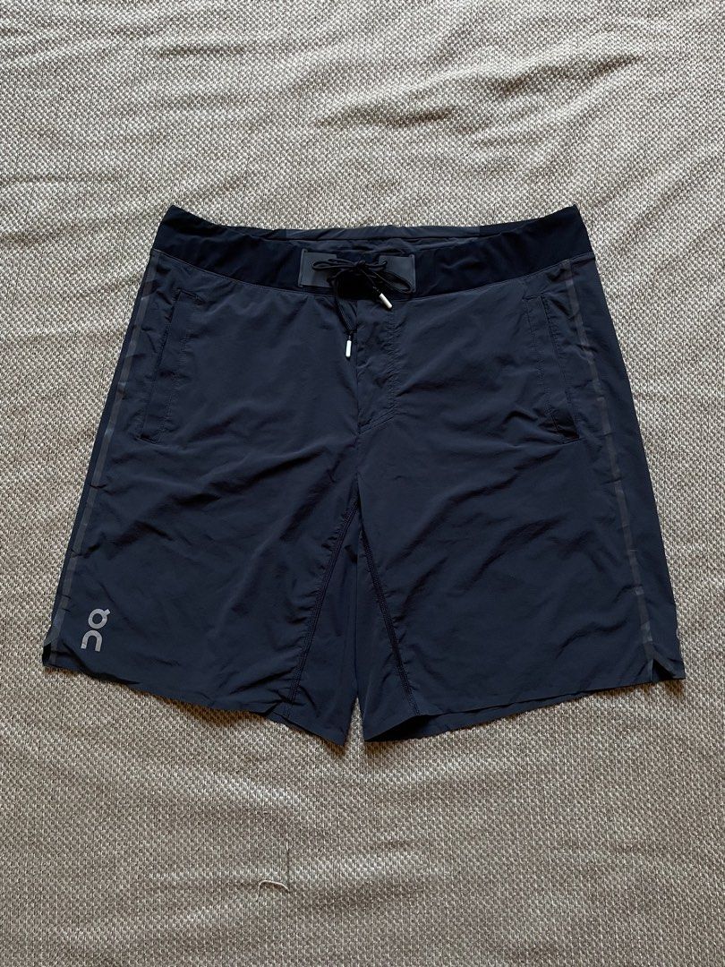 On Cloud Hybrid Short (Category: Shorts) located in Cebu City. Submitted by _moore.ph (Listing ID 1470815963, Image 3). Description: On Cloud Hybrid Short Excellent Condition Size L on tag Waistline: 33-38 | L18 With Inner Cycling No Issue DM if Interested📩 .