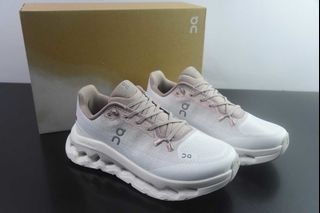 (Category: ) located in . Submitted by khai.uasneakers (Listing ID 1470912162, Image 1). Description: .
