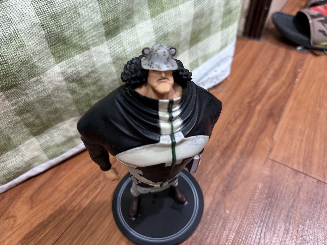 One Piece Bartholomew Kuma Figure with Book (Category: Figurines & Statues) located in San Juan City. Submitted by tpwk_harry (Listing ID 1470812983, Image 2). Description: - Character: Bartholomew Kuma from One Piece - Naka display lang po sa bahay - RFS: need funds Just message me if you’re interested!.