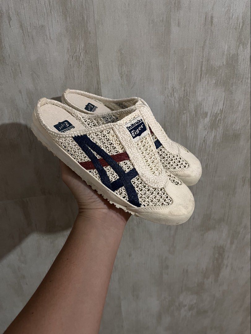 ONITSUKA MEXICO 66 SABOT (Category: Sneakers) located in Gingoog City. Submitted by zoronatics23 (Listing ID 1470688904, Image 1). Description: ONITSUKA SABOT GOOD AS NEW 5us / 37.5 euro / 23.5 cm MINDANAO LOC.