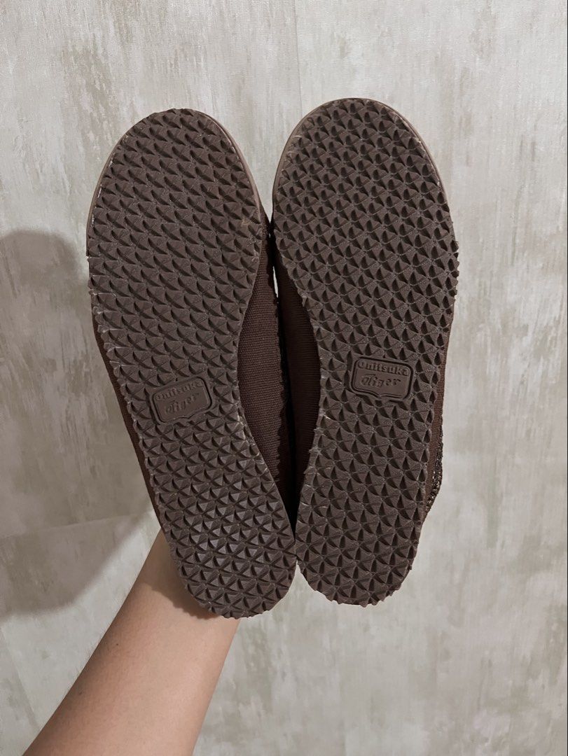 ONITSUKA MEXICO 66 SABOT “DARK BROWN” (Category: Sneakers) located in Gingoog City. Submitted by zoronatics23 (Listing ID 1470689159, Image 3). Description: ONITS SABOT DARK BROWN (new colorway) 7US/ 40 EURO / 25.25 CM NO ISSUE GOOD AS NEW MINDANAO LOC.