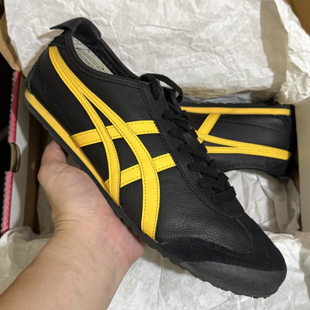 Onitsuka Tiger Mexico 66 size 11 (Category: Sneakers) located in Paranaque City. Submitted by emongresurreccion (Listing ID 1470865203, Image 1). Description: -For sale only -Size 11 US -P4,800 only -Used around 5x only. 9/10 condition. -With OG box -100% original/legit/authentic -Payment via BPI/Unionbank/GCash -Add for shipping -Location: BF Homes Paranaque or Makati (weekdays).