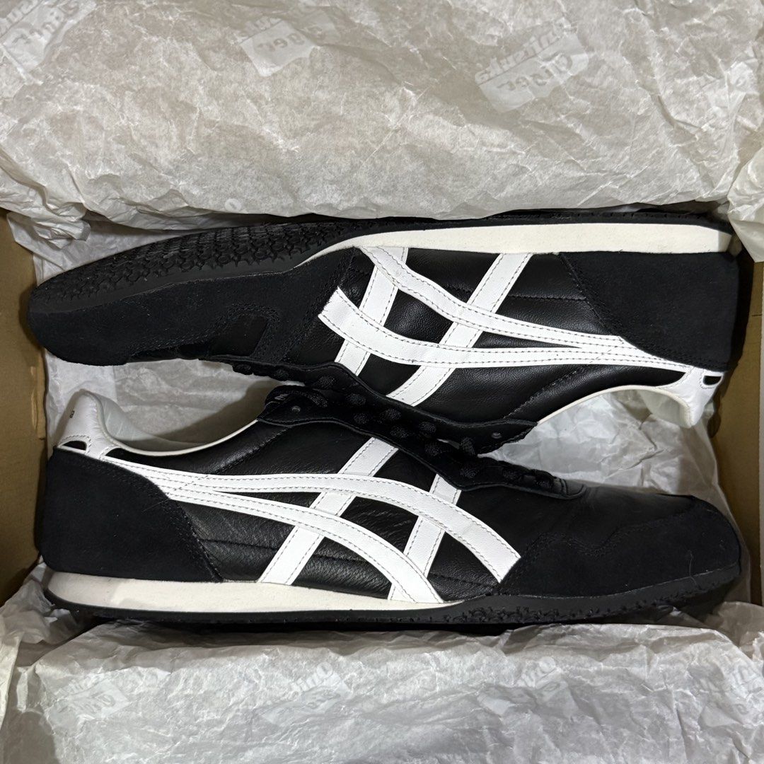 Onitsuka Tiger Serrano (Leather) size 11 US (Category: Sneakers) located in Paranaque City. Submitted by emongresurreccion (Listing ID 1470865580, Image 2). Description: -For sale only -Size 11 US -P5,500 only -Used around 3x only. 9/10 condition. -With OG box -100% original/legit/authentic -Payment via BPI/Unionbank/GCash -Add for shipping -Location: BF Homes Paranaque or Makati (weekdays).
