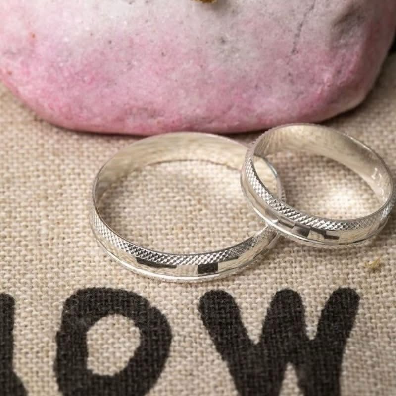 Original 92.5 Sterling Silver Couple Ring & Wedding Ring (Available in All Sizes) (Category: Rings) located in Manila. Submitted by pulzerasjewelry (Listing ID 1470837821, Image 3). Description: 100% Authentic 925 Silver Authentic Sterling Silver made in Italy ✔️Authentic 92.5 Sterling Silver ✔️Authentic Silver ✔️Zirconian Stone ✔️Made in Italy •Same day delivery for Metro Manila via Lalamove/Grab🛵 •LBC Shipment for Provinces area •Tiktok Checko