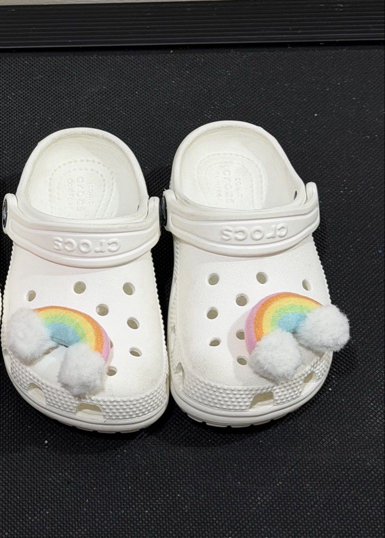 Original Crocs Clogs (Category: Babies & Kids Fashion) located in Manila. Submitted by sydney.syrose (Listing ID 1470754755, Image 1). Description: Original Crocs Clogs Store bought Size: c10 ₱600 only (bought @ 2,495) Free original Jibbitz (bought @ 495 each) Comes w/ orig dustbags Verygood used condition For sure buyers only. First to pay basis‼️ Mine now, pay now Payment first; can do COD via Lalamove (+50 charged by the App) Items are crosspo