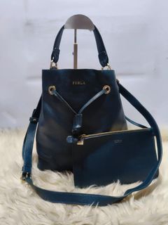 (Category: ) located in . Submitted by your____lux____shop (Listing ID 1470875947, Image 1). Description: .