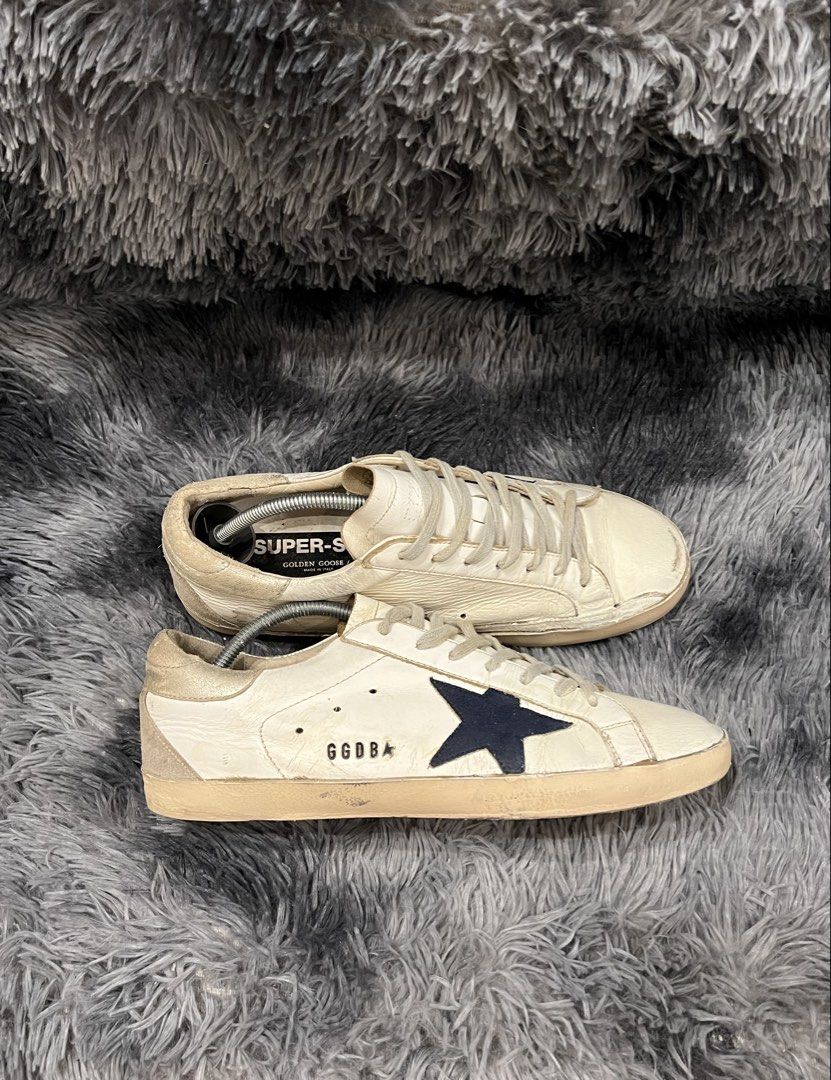 Original ggdb 41 (Category: Sneakers) located in Quezon City. Submitted by snoooow (Listing ID 1470883375, Image 1). Description: Original ggdb sneakers Size 41 euro mens Used Shoes with ggdb dustbag.