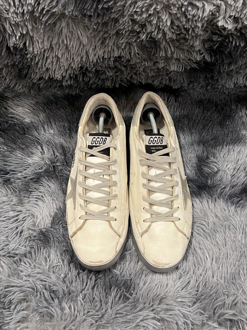 Original ggdb 42 (Category: Sneakers) located in Quezon City. Submitted by snoooow (Listing ID 1470883038, Image 2). Description: Original ggdb sneakers Size 42 euro mens Used Shoes with ggdb dustbag.