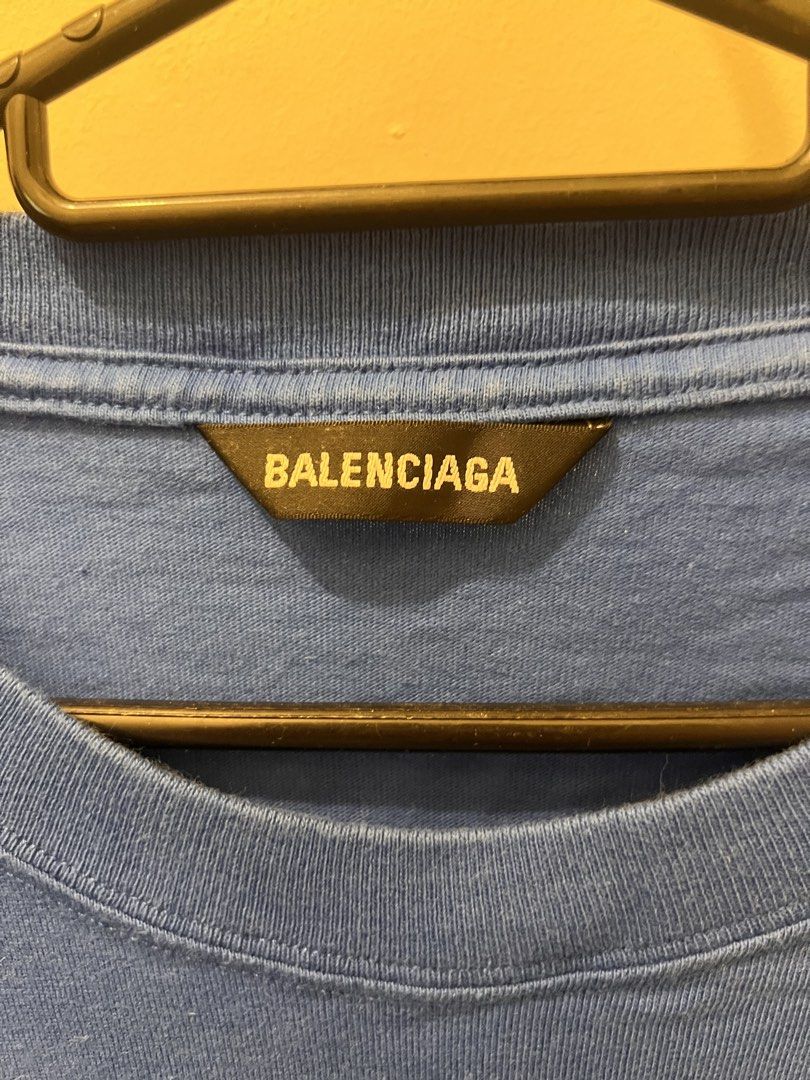 Original Oversized Balenciaga Shirt (Category: Tshirts & Polo Shirts ) located in Las Pinas. Submitted by basicapparel_mnl (Listing ID 1470892315, Image 3). Description: - price still negotiable - original balenciaga - condition 9/10 - no damages .