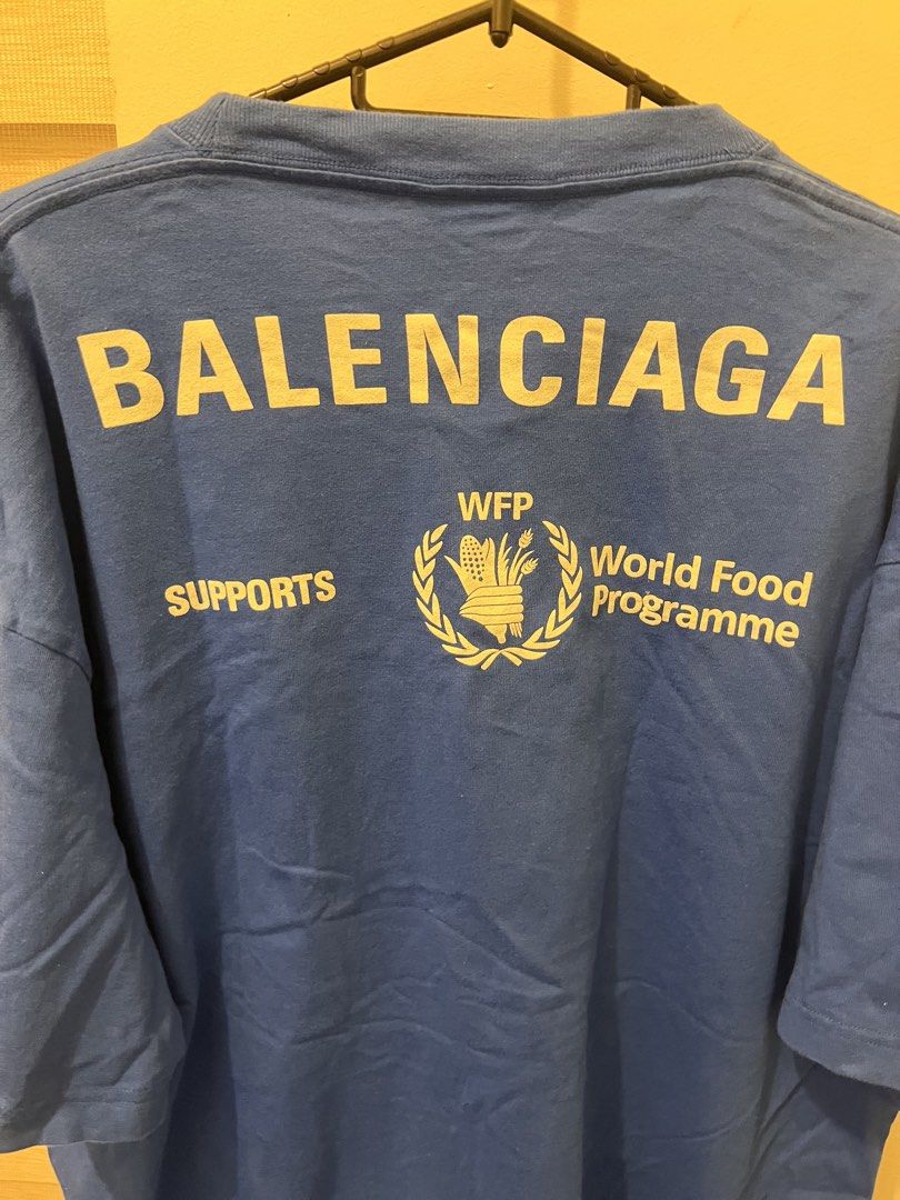 Original Oversized Balenciaga Shirt (Category: Tshirts & Polo Shirts ) located in Las Pinas. Submitted by basicapparel_mnl (Listing ID 1470892315, Image 2). Description: - price still negotiable - original balenciaga - condition 9/10 - no damages .