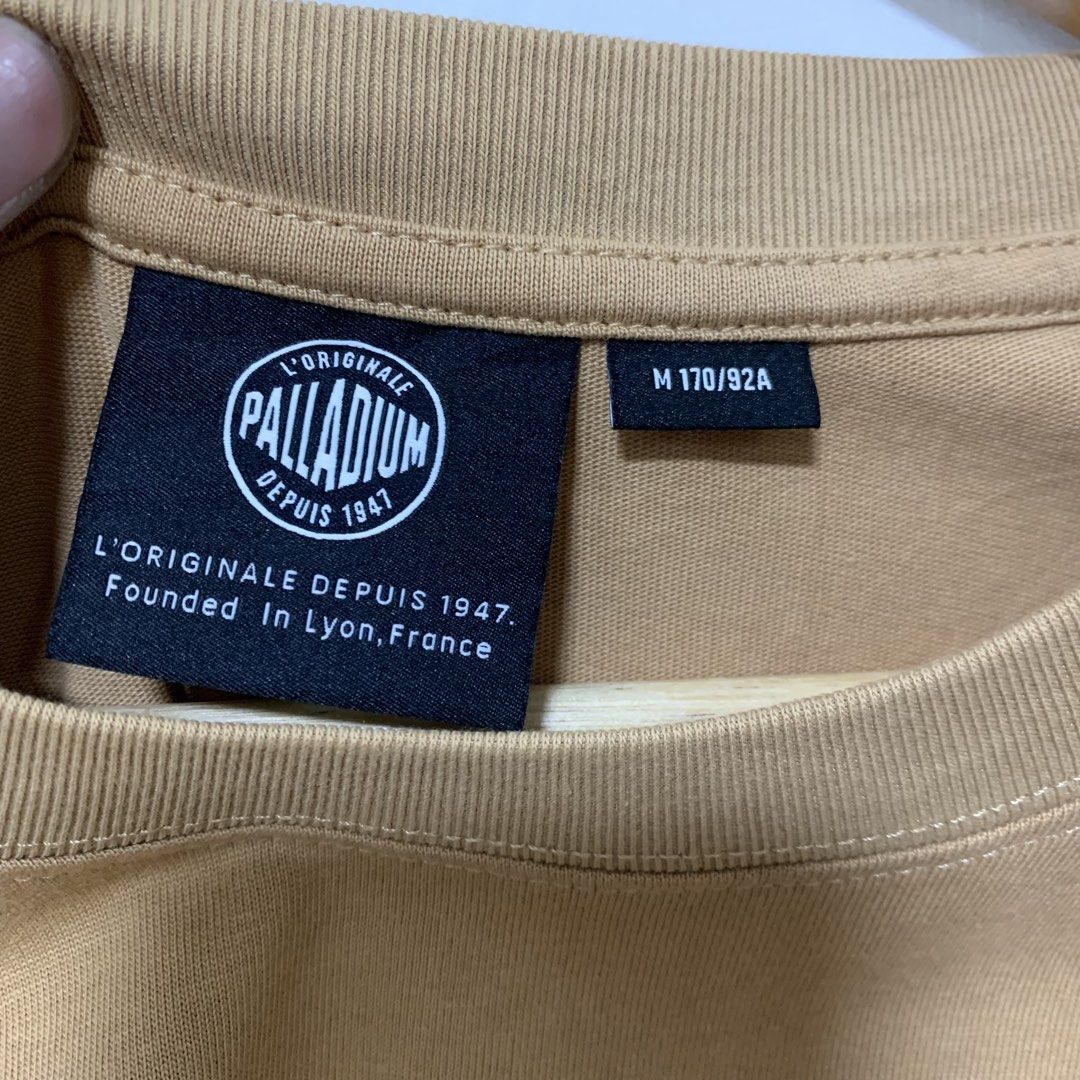 Palladium (Category: Tshirts & Polo Shirts ) located in Cavite. Submitted by yobubsss (Listing ID 1470907171, Image 3). Description: Size medium Good condition No issue.
