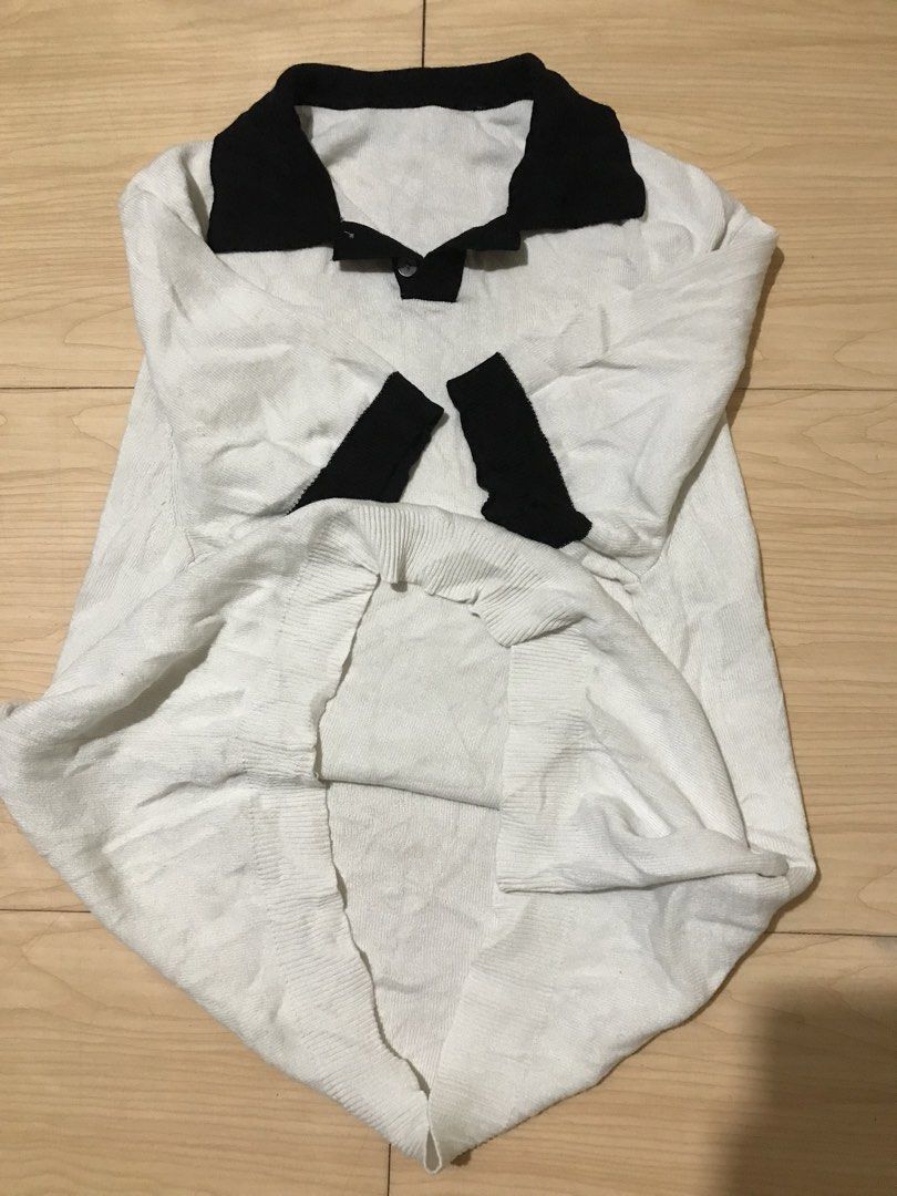 Panda knit polo shirt (Category: Tshirts & Polo Shirts ) located in Manila. Submitted by thriftowear98 (Listing ID 1470744362, Image 2). Description: PANDA POLO - OLD MONEY LOOK FOR LESS! 🐼🐼 White x Black contrast - cleanest polo style DETAILS: ✓ Color: White body, Black collar & cuffs ✓ Size: M to L (Fits Medium - Large) ✓ Dimes 21x27 ✓ Fabric: Soft Knit, presko & stretchy ✓ Style: Cuban / Open Collar - Korean Old Money ✓ Condition: 9.5/10 Exc