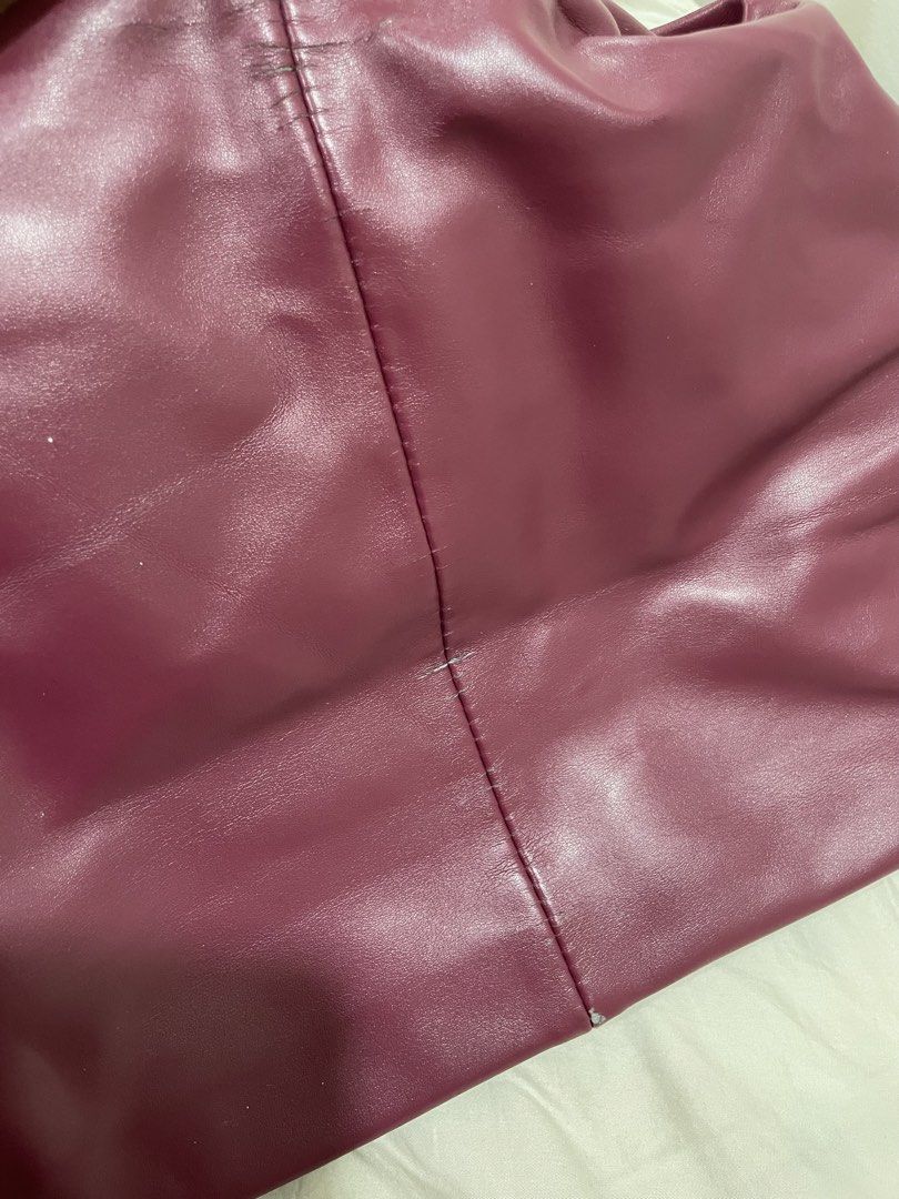 Parisian Wine Color Hobo Bag (Category: Shoulder Bags) located in Pasay City. Submitted by nashandma_ (Listing ID 1470906799, Image 3). Description: Only stored never used (flaws caused by storage) Rfs: Decluttering / impulse buy.