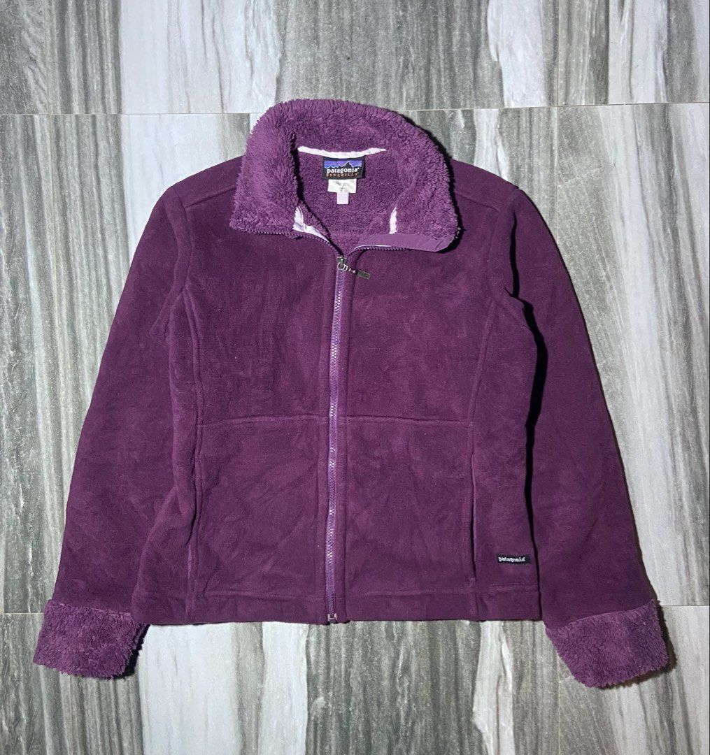Patagonia Synchilla purple Fleece Jacket (Category: Coats, Jackets and Outerwear) located in Tukuran. Submitted by retrothrifter88 (Listing ID 1470858417, Image 1). Description: 20x22 .