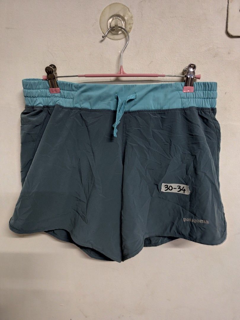 Patagonia Womens Nine Trails Short (Category: Shorts) located in Compostela. Submitted by fashiondeamar (Listing ID 1470855327, Image 1). Description: Patagonia Womens Nine Trails Short Small on Tag Best Fit Size 30-34 As New Condition.