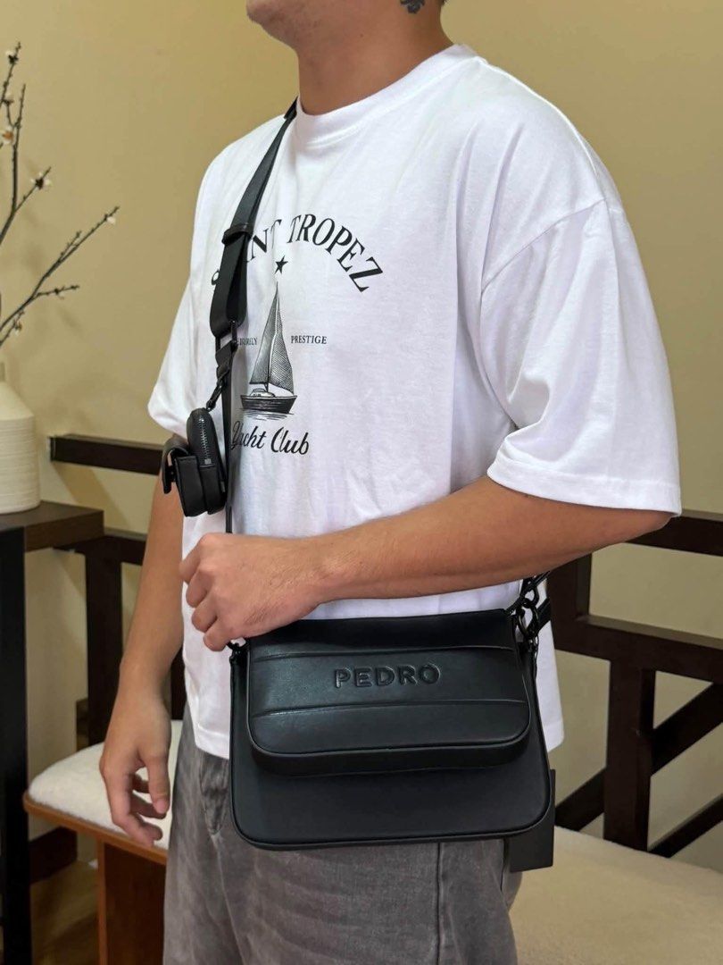 Pedro Frank Sling Bag (Category: Sling Bags) located in Quezon City. Submitted by stuffs.hellyy (Listing ID 1470913999, Image 3). Description: super nice in actual! 🥹 check latest photo for when worn .
