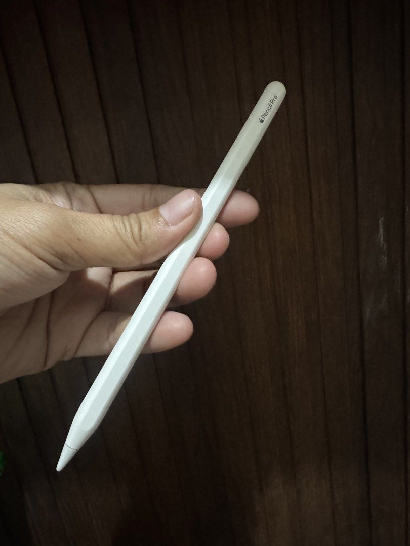 Pencil pro (Category: Other Mobile & Gadget Accessories) located in Pasay City. Submitted by jamila2122 (Listing ID 1470745253, Image 2). Description: New, not compatible to my sons ipad. .