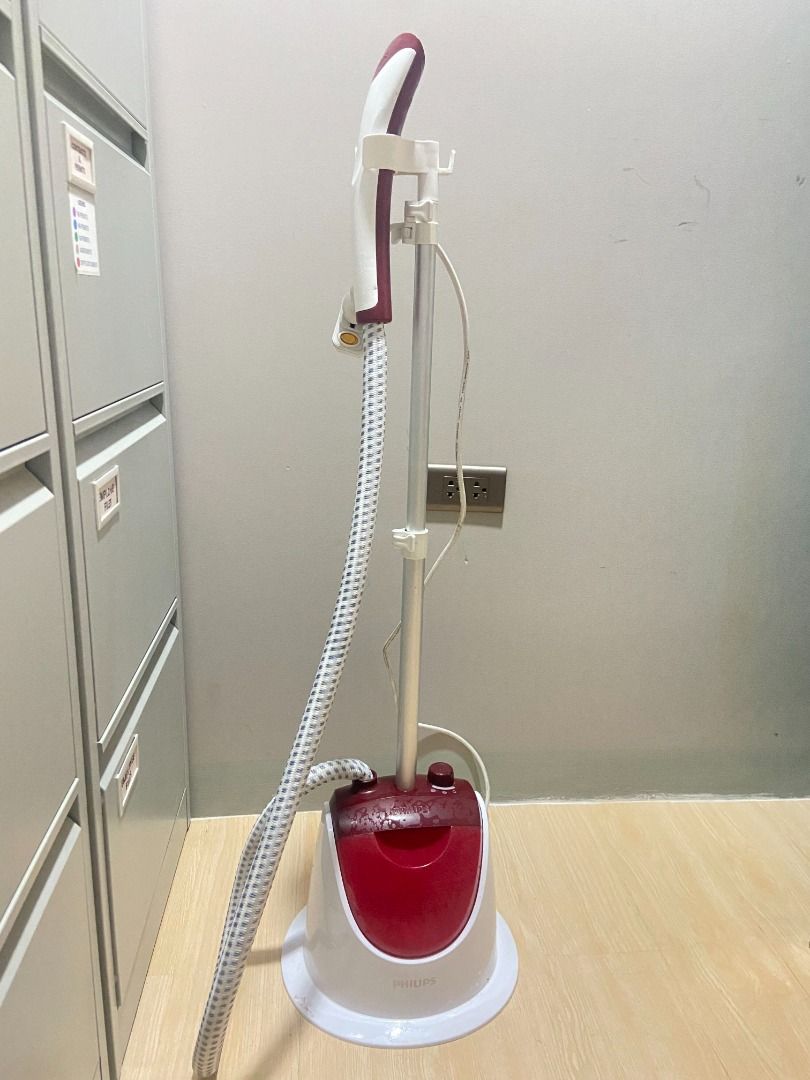 Philips Standing Garment Steamer (Category: Irons & Steamers) located in Caloocan City. Submitted by livedragon.c18f59 (Listing ID 1470809675, Image 1). Description: Adjustable Used for almost 1 year Issue: May crack lang kaunti, pero working pa rin naman RFS: Matagal nang nakatambak at di na nagagamit Location: C. Raymundo Pasig .