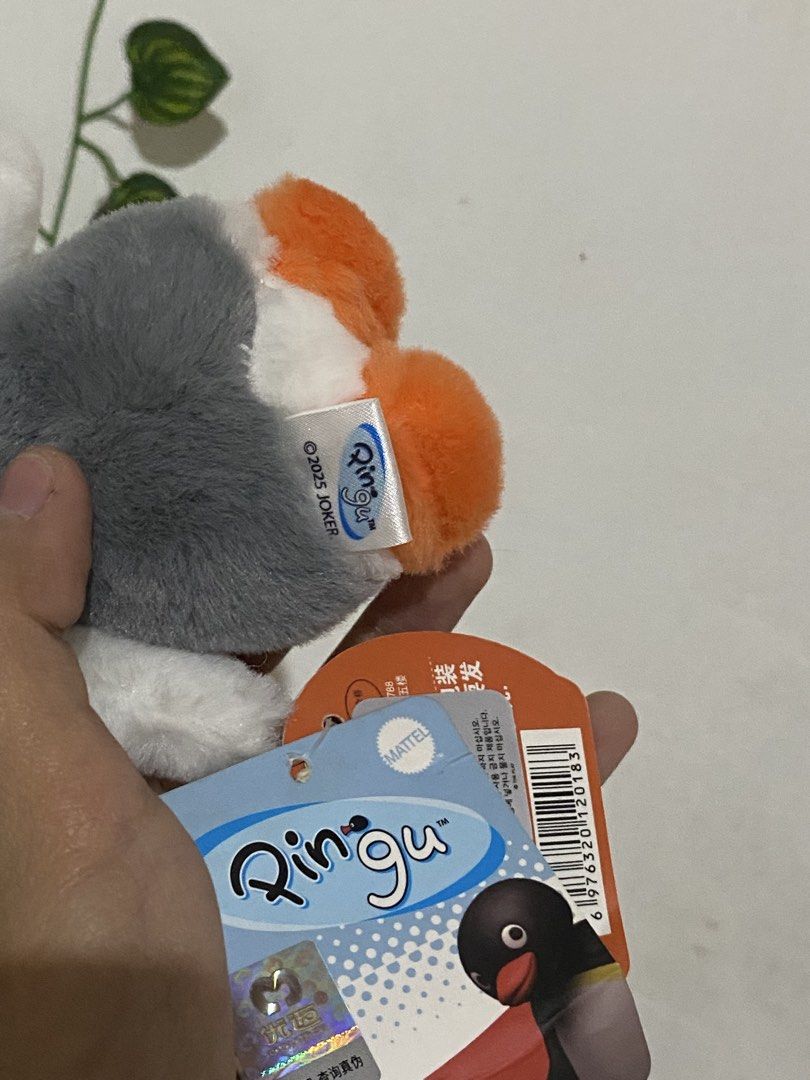 Pingu Plush Charm (Category: Plushies & Soft Toys) located in Guagua. Submitted by toy_corner (Listing ID 1470743653, Image 3). Description: No issue Pampanga loc MOP: Gcash J&T courier .