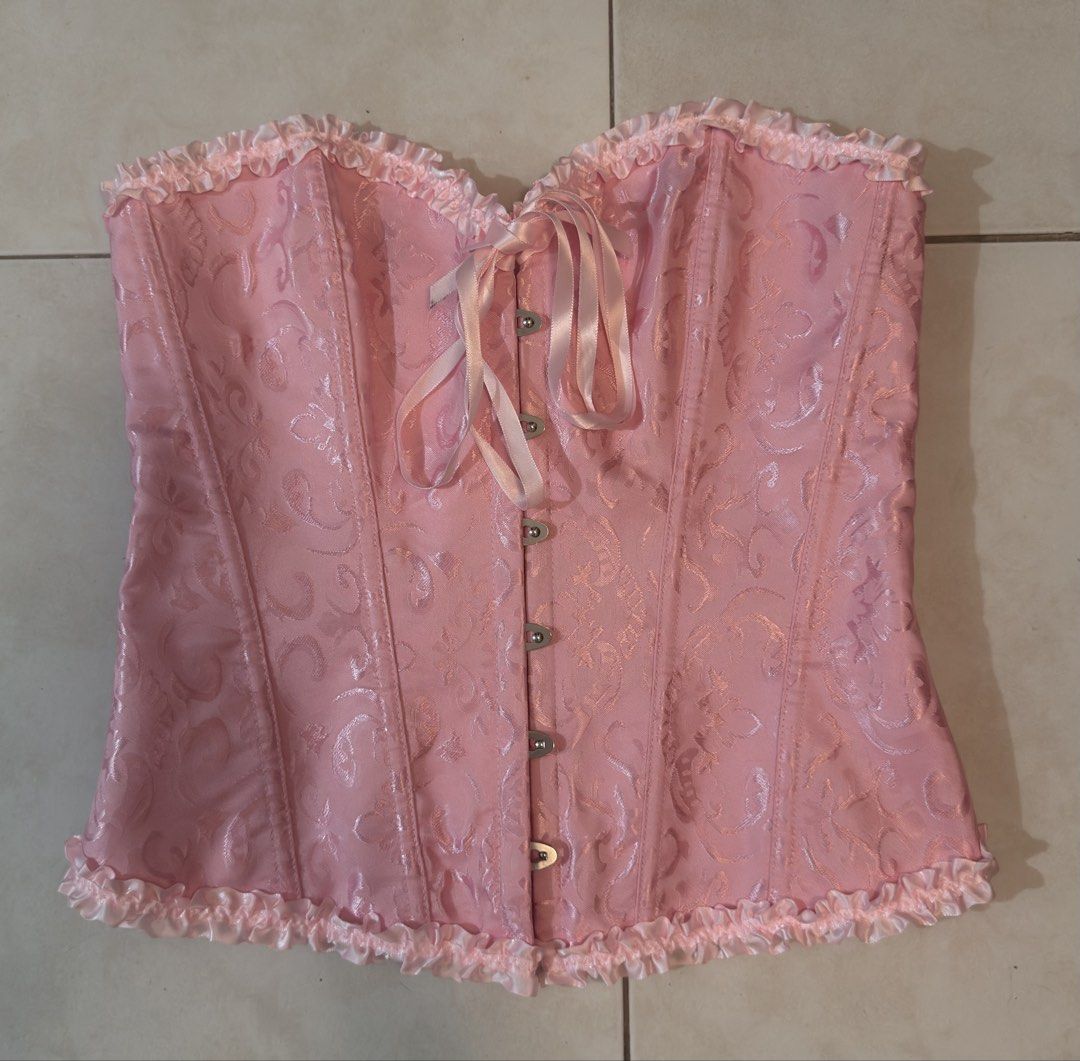 Pink Corset Top (Category: Sleeveless) located in Manila. Submitted by squishylawlph (Listing ID 1470834095, Image 1). Description: large adjustable not used in good condition.